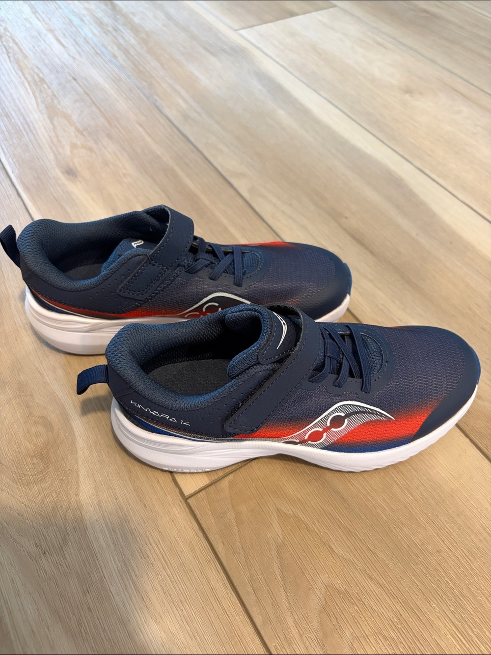 Saucony Kids Kinvara Navy and Red Velcro and Sneakers